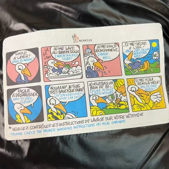 Women's Moncler Short Down Jacket Size M - Picture 6 of 10